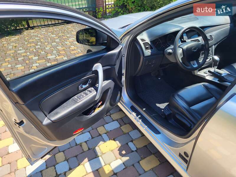 Седан Renault Latitude 2014 в Киеве