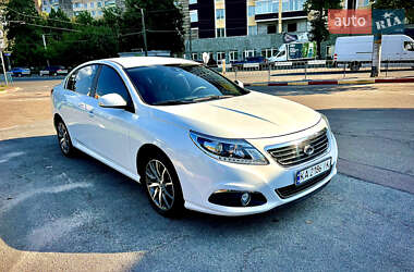 Renault Latitude 2018