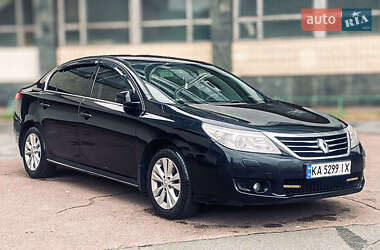 Renault Latitude 2011