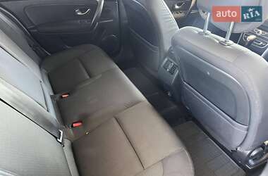 Седан Renault Latitude 2011 в 