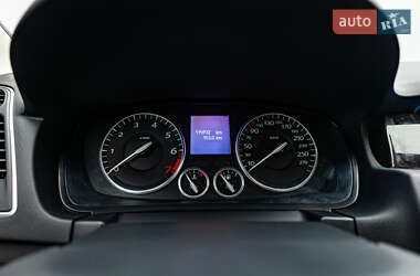 Седан Renault Latitude 2012 в 