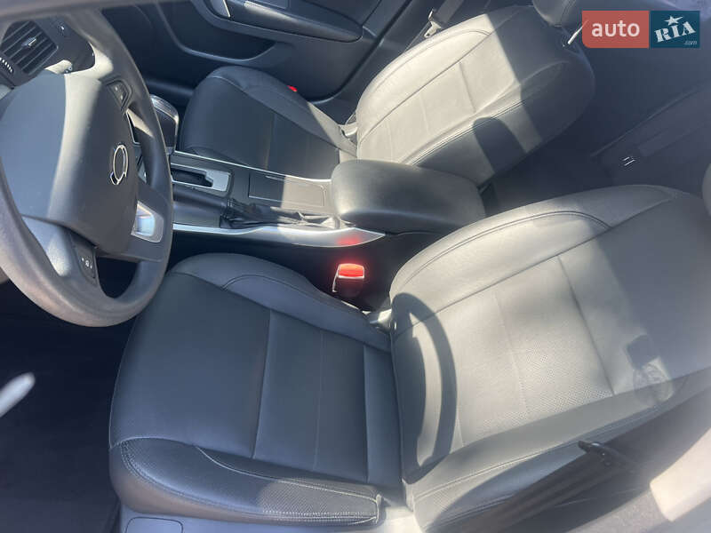 Седан Renault Latitude 2018 в Житомире