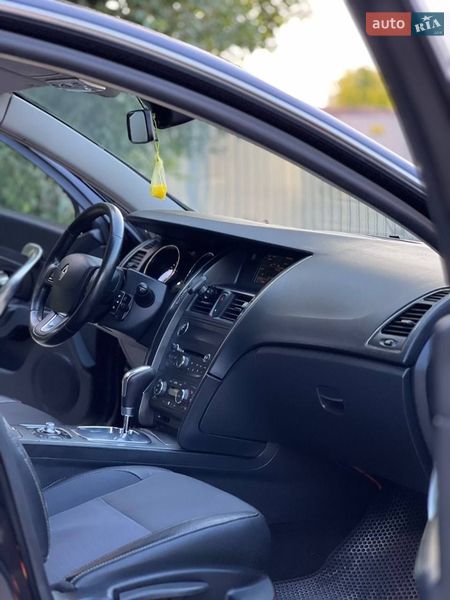 Седан Renault Latitude 2011 в Тернополі