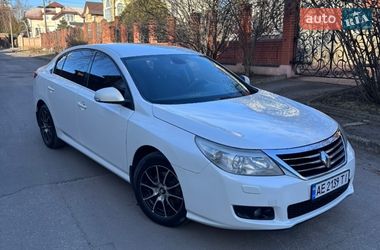 Седан Renault Latitude 2011 в Кривому Розі