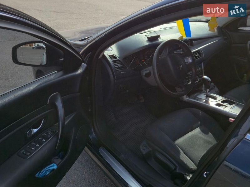 Седан Renault Latitude 2011 в Николаеве