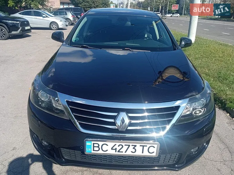 Renault Latitude 2010