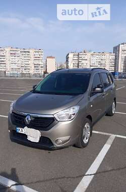Минивэн Renault Lodgy 2013 в Киеве