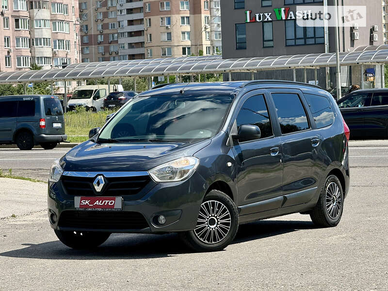 Мінівен Renault Lodgy 2016 в Києві