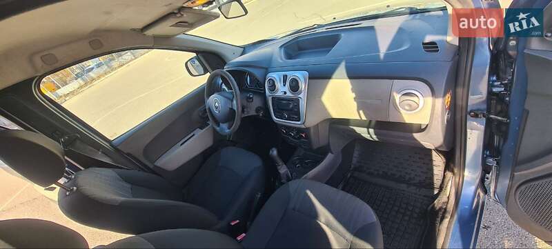 Мінівен Renault Lodgy 2014 в Львові фото 14 Мінівен Renault Lodgy 2014 в Львові