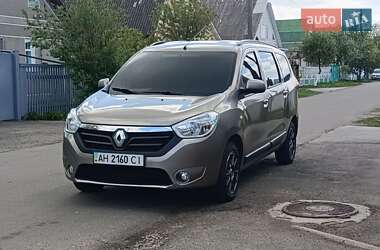 Мінівен Renault Lodgy 2015 в Мені