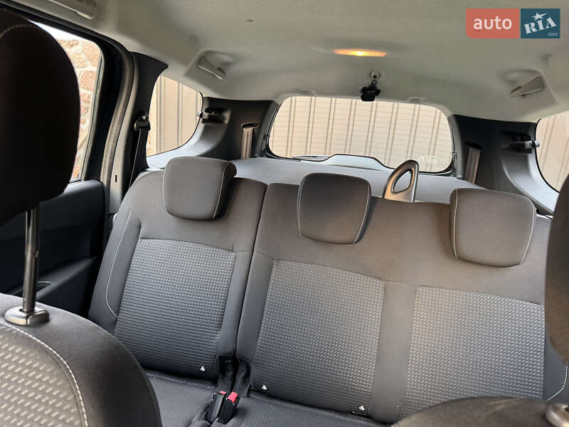 Минивэн Renault Lodgy 2017 в Киеве