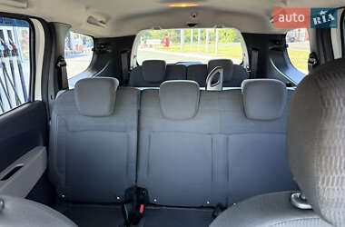 Минивэн Renault Lodgy 2016 в 