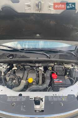 Минивэн Renault Lodgy 2016 в 