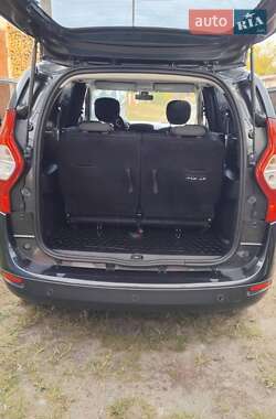 Минивэн Renault Lodgy 2016 в 