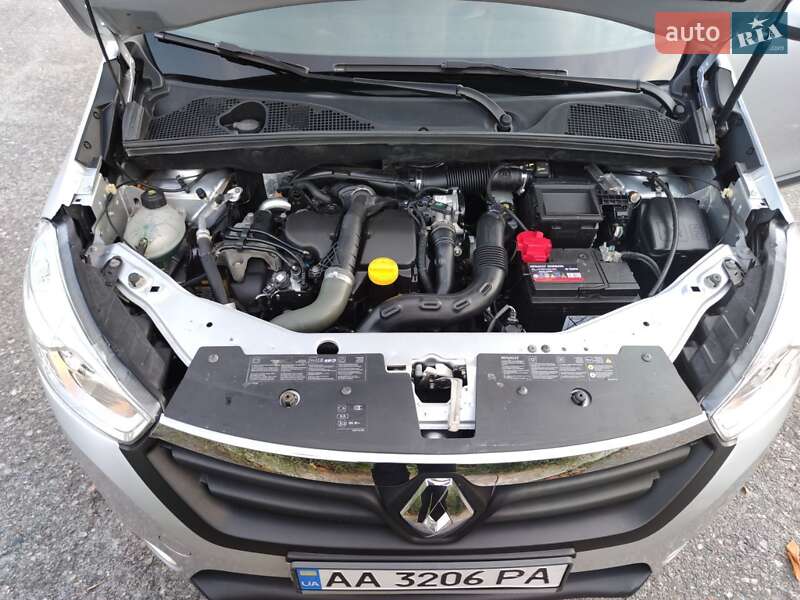 Минивэн Renault Lodgy 2016 в Александрие фото 18 Минивэн Renault Lodgy 2016 в Александрие