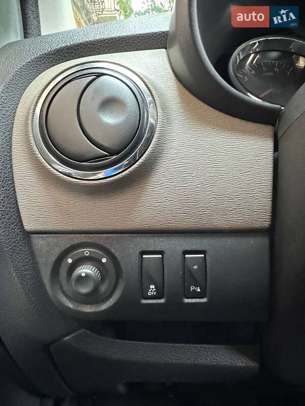 Мінівен Renault Lodgy 2016 в Одесі