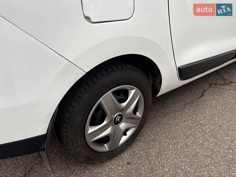 Минивэн Renault Lodgy 2017 в Запорожье фото 10 Минивэн Renault Lodgy 2017 в Запорожье