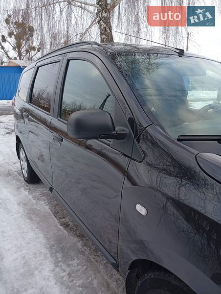 Минивэн Renault Lodgy 2014 в Згуровке