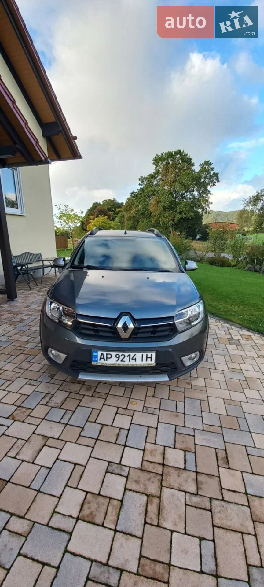 2017 Renault Logan - мініатюра 4
