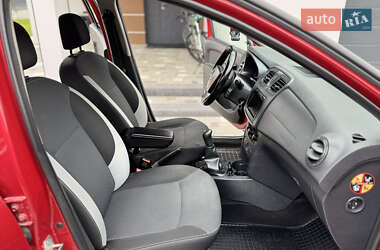 Универсал Renault Logan MCV 2016 в 