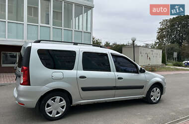 Renault Logan MCV 2010