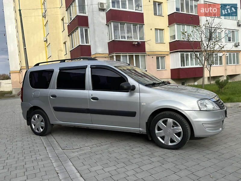 Універсал Renault Logan MCV 2010 в Кам'янець-Подільському