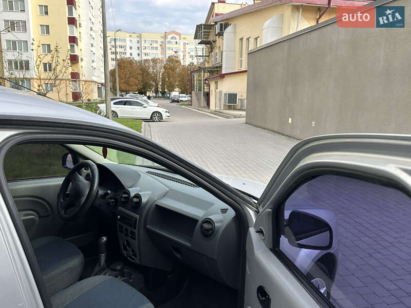 Універсал Renault Logan MCV 2010 в Кам'янець-Подільському