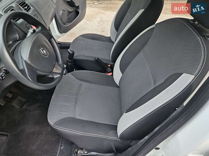 Універсал Renault Logan MCV 2015 в Вінниці