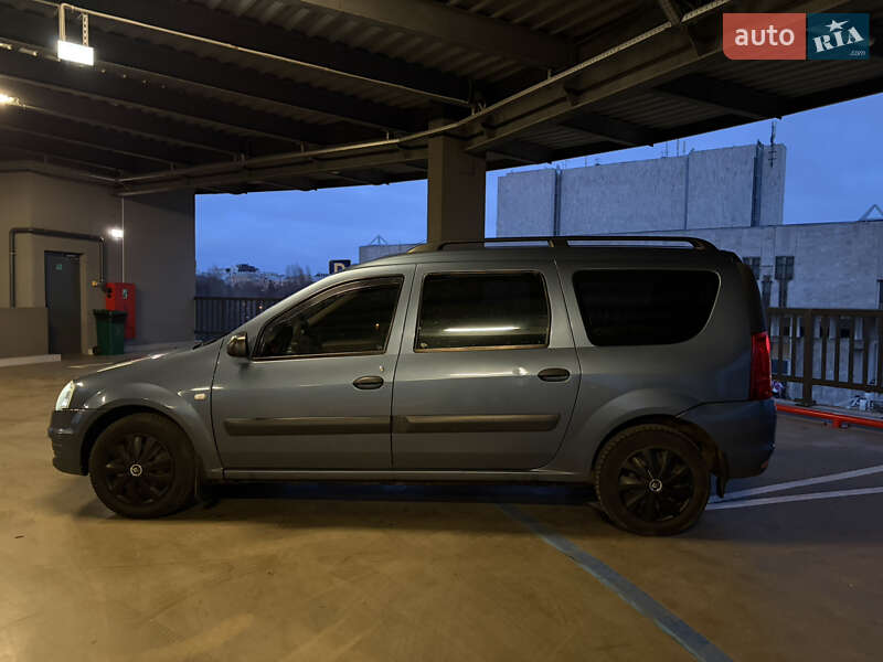 Универсал Renault Logan MCV 2010 в Харькове