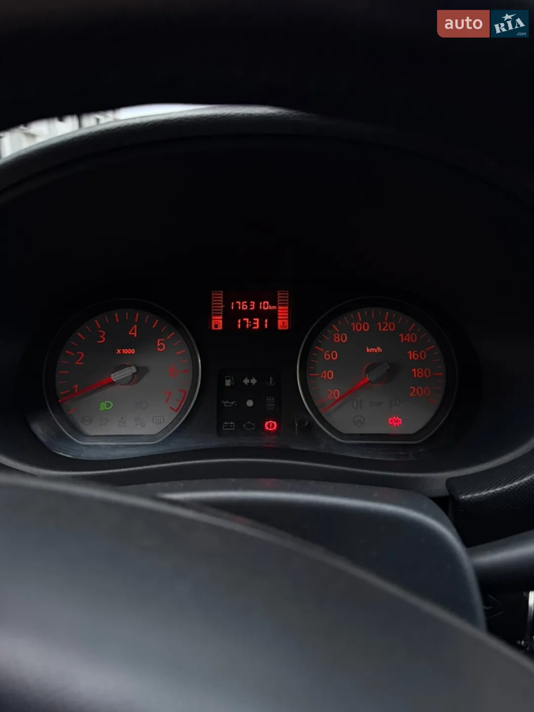 2012 Renault Logan - мініатюра 15