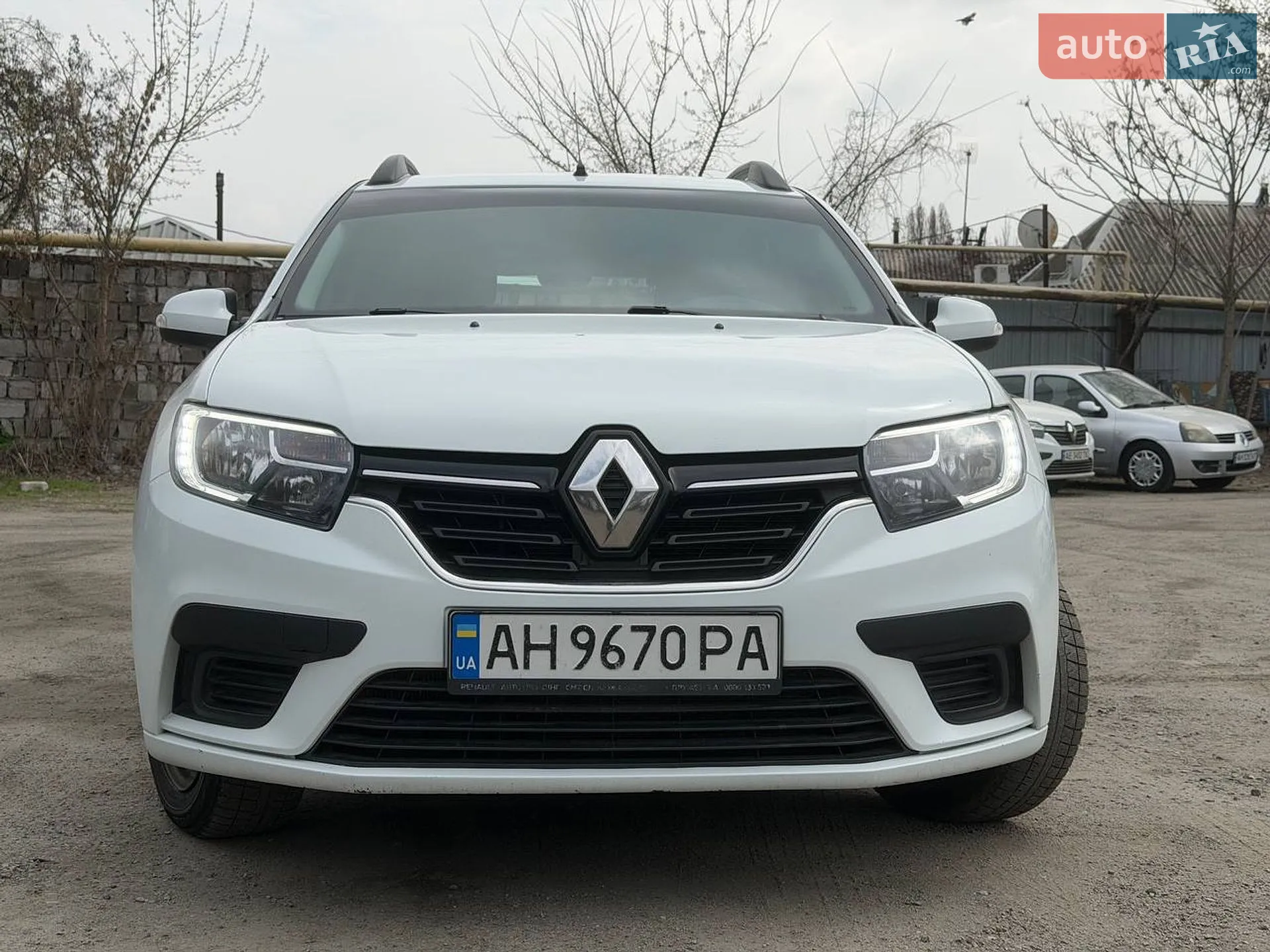 2020 Renault Logan - мініатюра 2