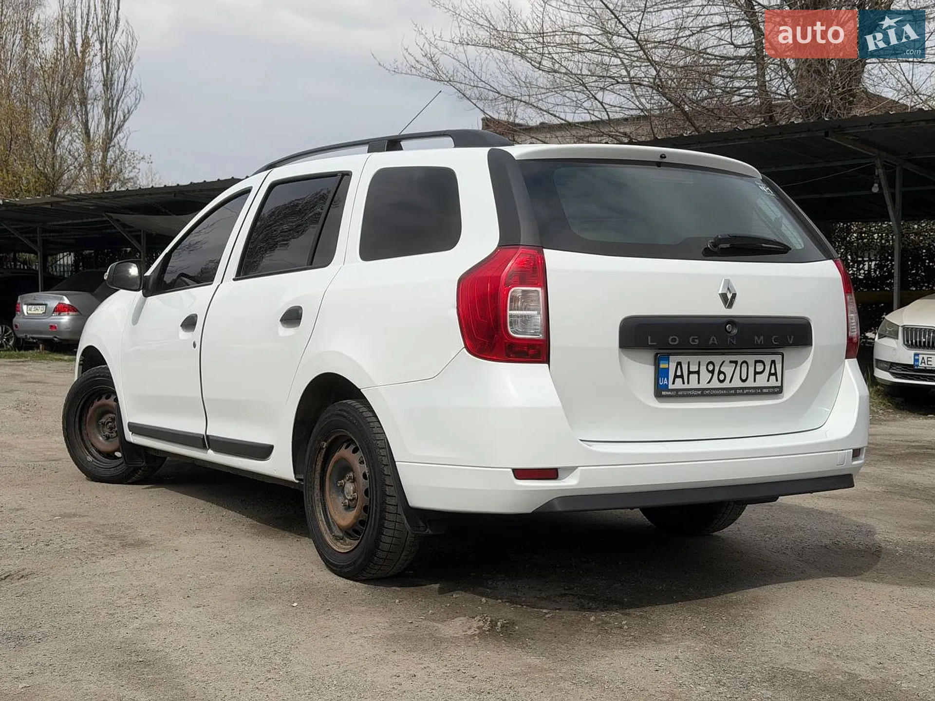 2020 Renault Logan - мініатюра 8