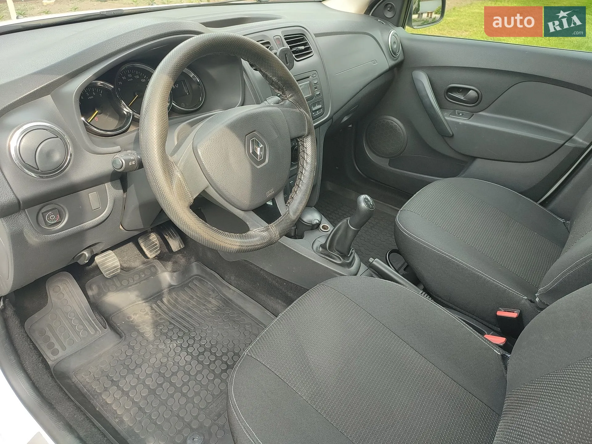 2016 Renault Logan - мініатюра 5