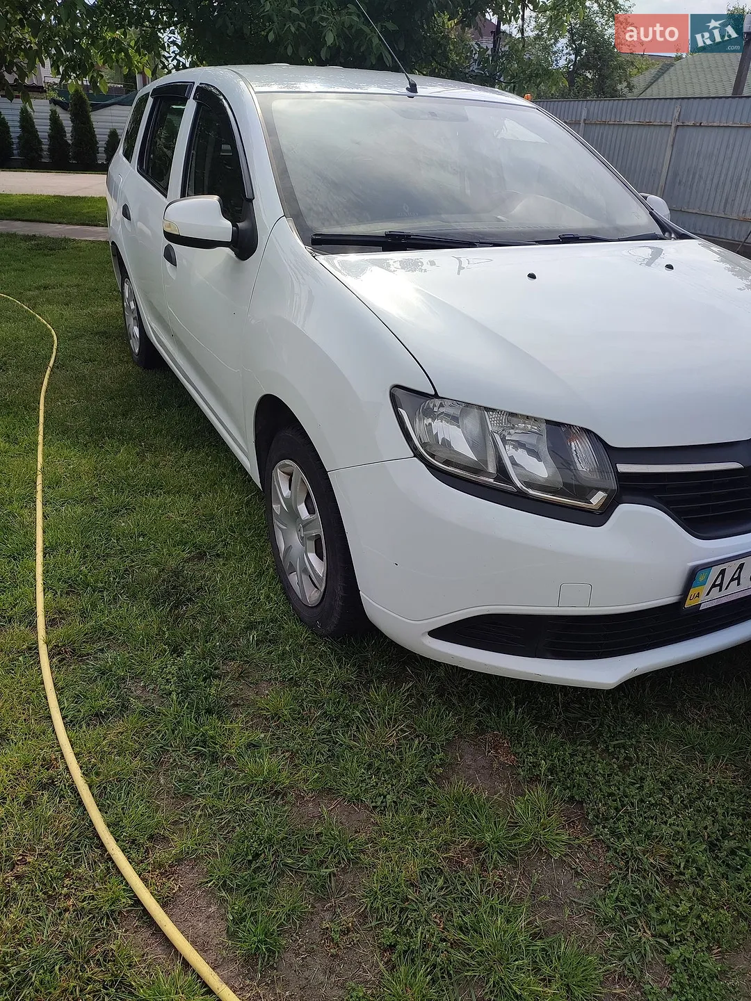 2016 Renault Logan - мініатюра 2