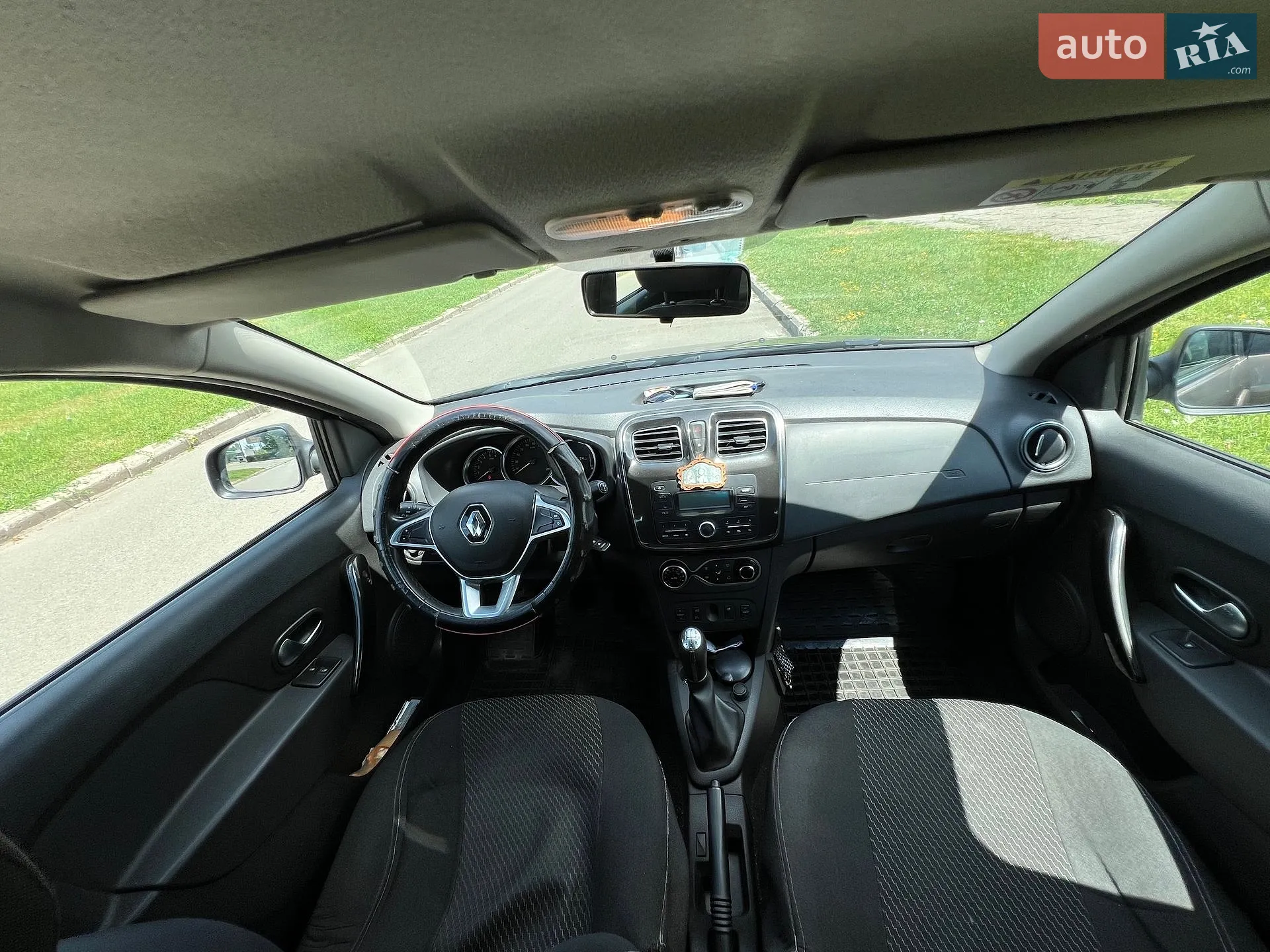 2018 Renault Logan - мініатюра 27