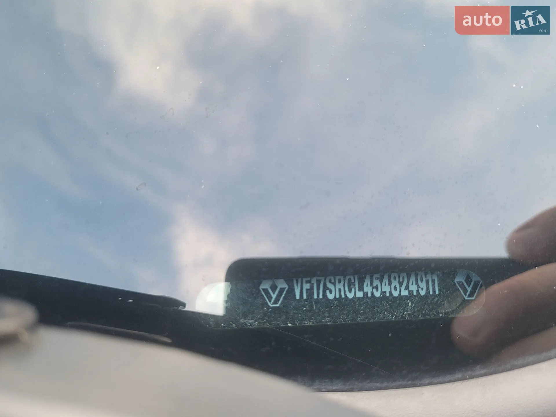 2016 Renault Logan - мініатюра 17