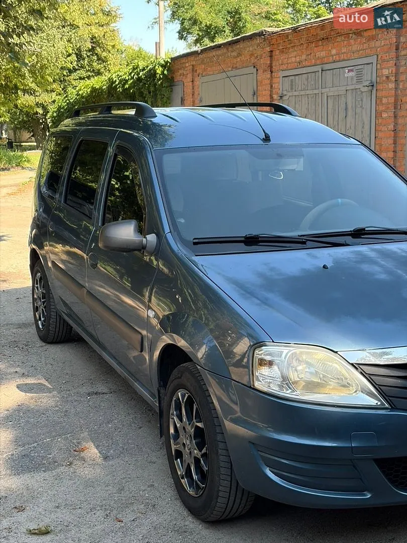 2010 Renault Logan - мініатюра 10