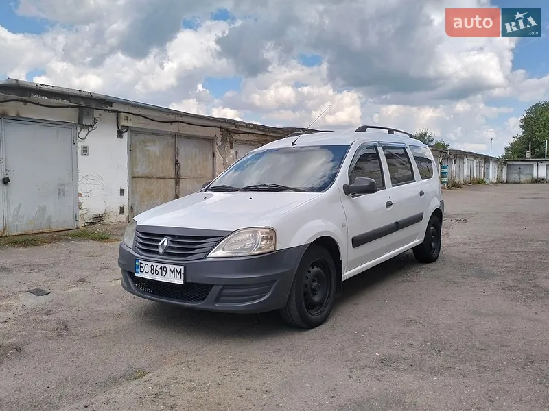 Renault Logan MCV 2011