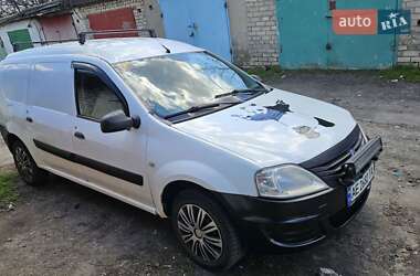 Грузовой фургон Renault Logan Van 2011 в 