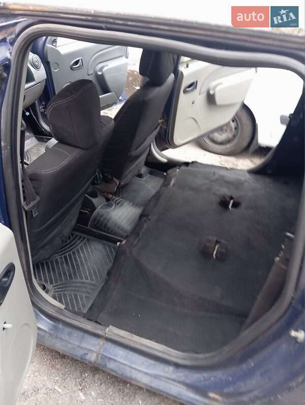 Грузопассажирский фургон Renault Logan Van 2011 в Одессе