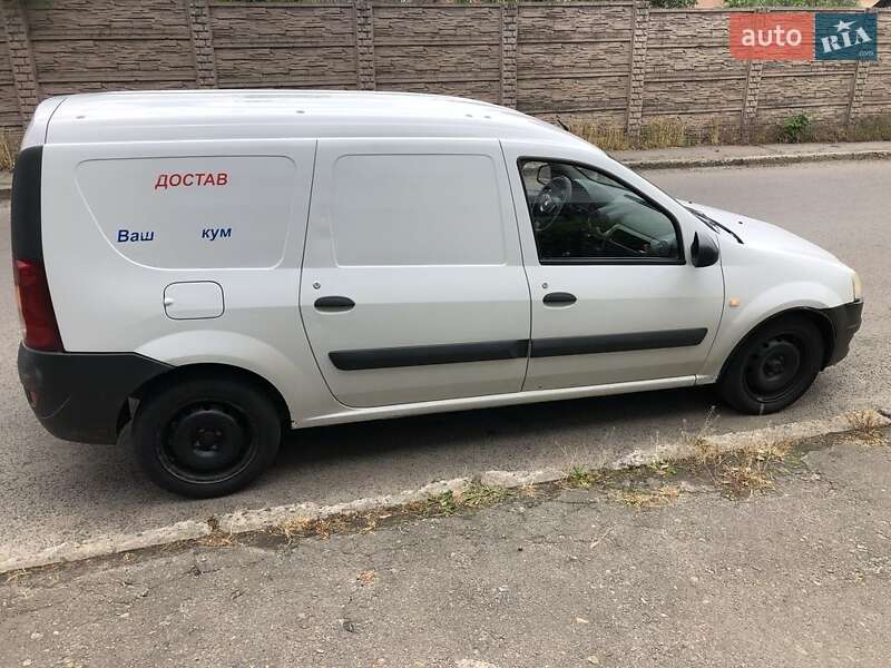 Грузовой фургон Renault Logan Van 2012 в Луцке фото Грузовой фургон Renault Logan Van 2012 в Луцке