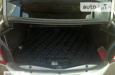 Седан Renault Logan 2013 в 