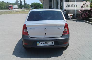 Седан Renault Logan 2010 в Харькове