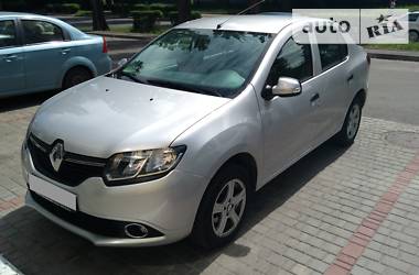 Седан Renault Logan 2014 в Ровно