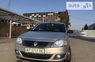 Седан Renault Logan 2011 в Івано-Франківську