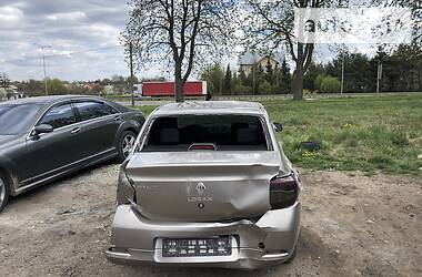 Седан Renault Logan 2015 в 