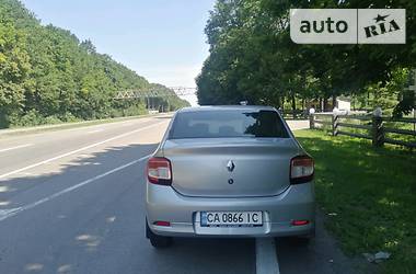 Седан Renault Logan 2014 в 