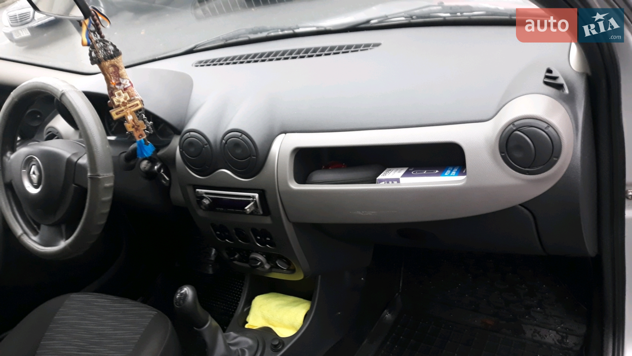 2011 Renault Logan - мініатюра 9