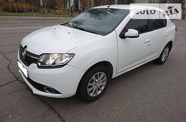 Renault Logan 2015