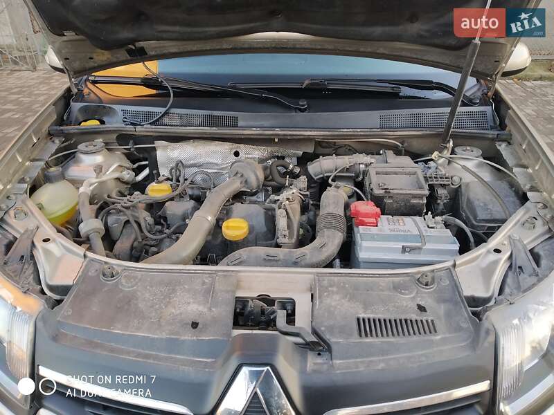 Универсал Renault Logan 2013 в Умани